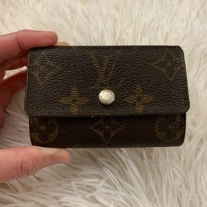 Louis Vuitton coins/card case